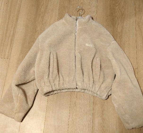 The Barnnet＊cropped eco shearling jacket