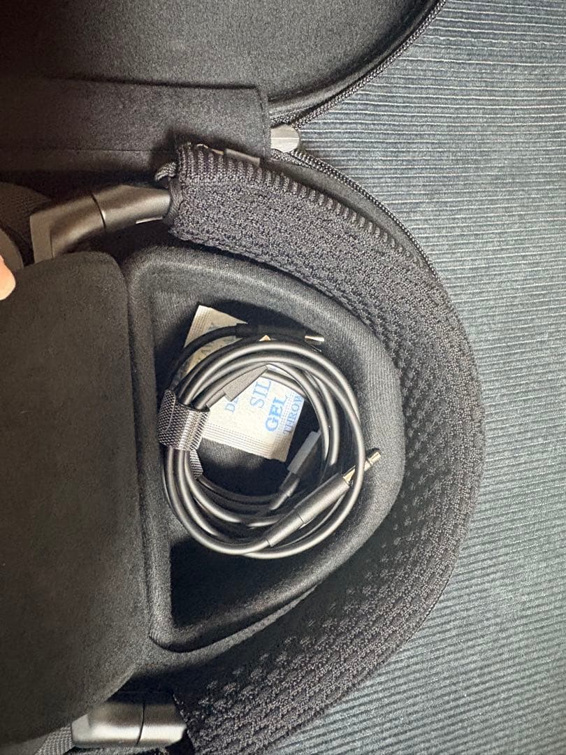 Bowers & Wilkins Px7 S2e ワイヤレスヘッドホン