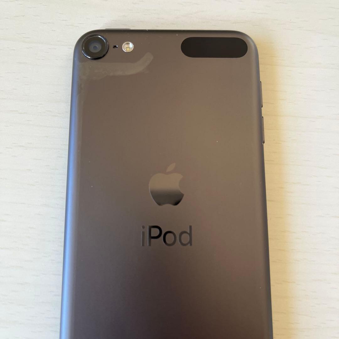 iPod touch 第7世代　128GB A2178 ケースおまけ付き