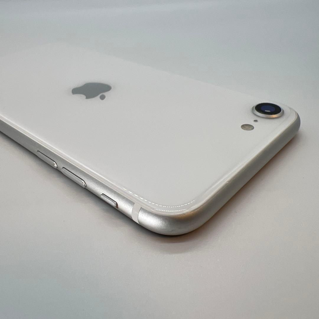 iPhoneSE2 64GB ホワイト