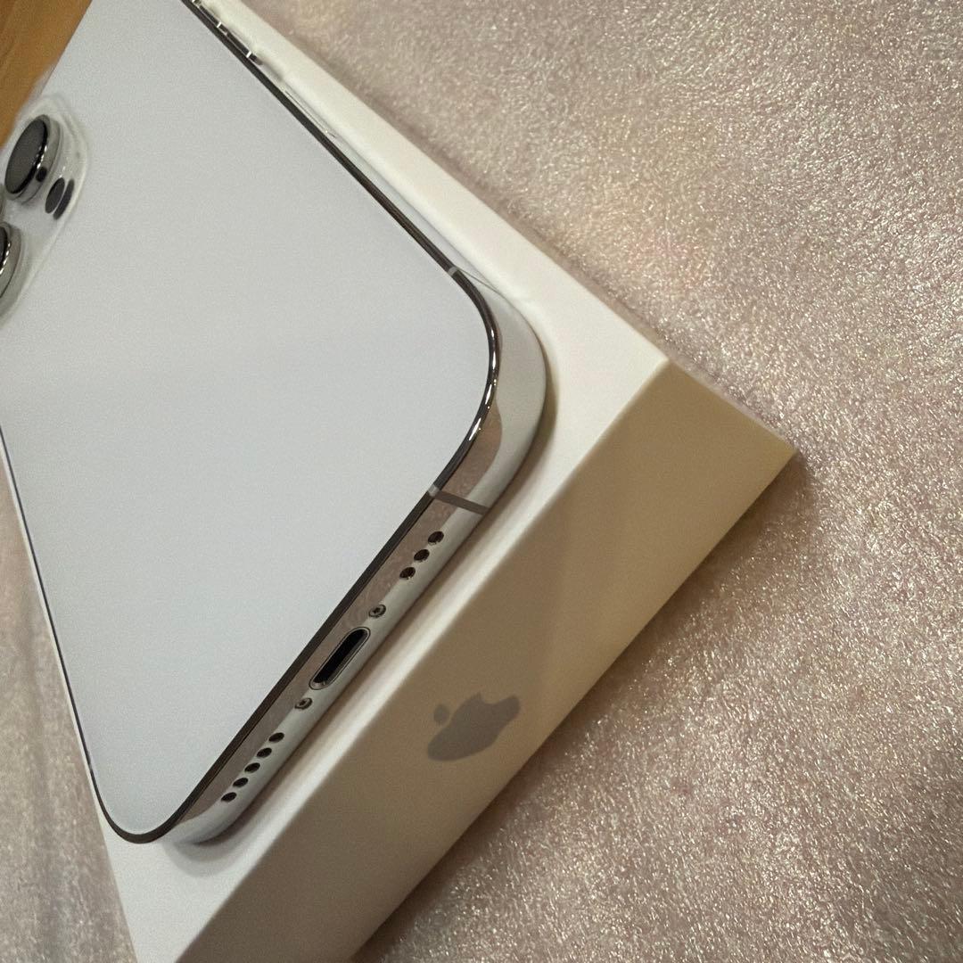 iPhone14pro 512GB シルバー　本体　simフリー