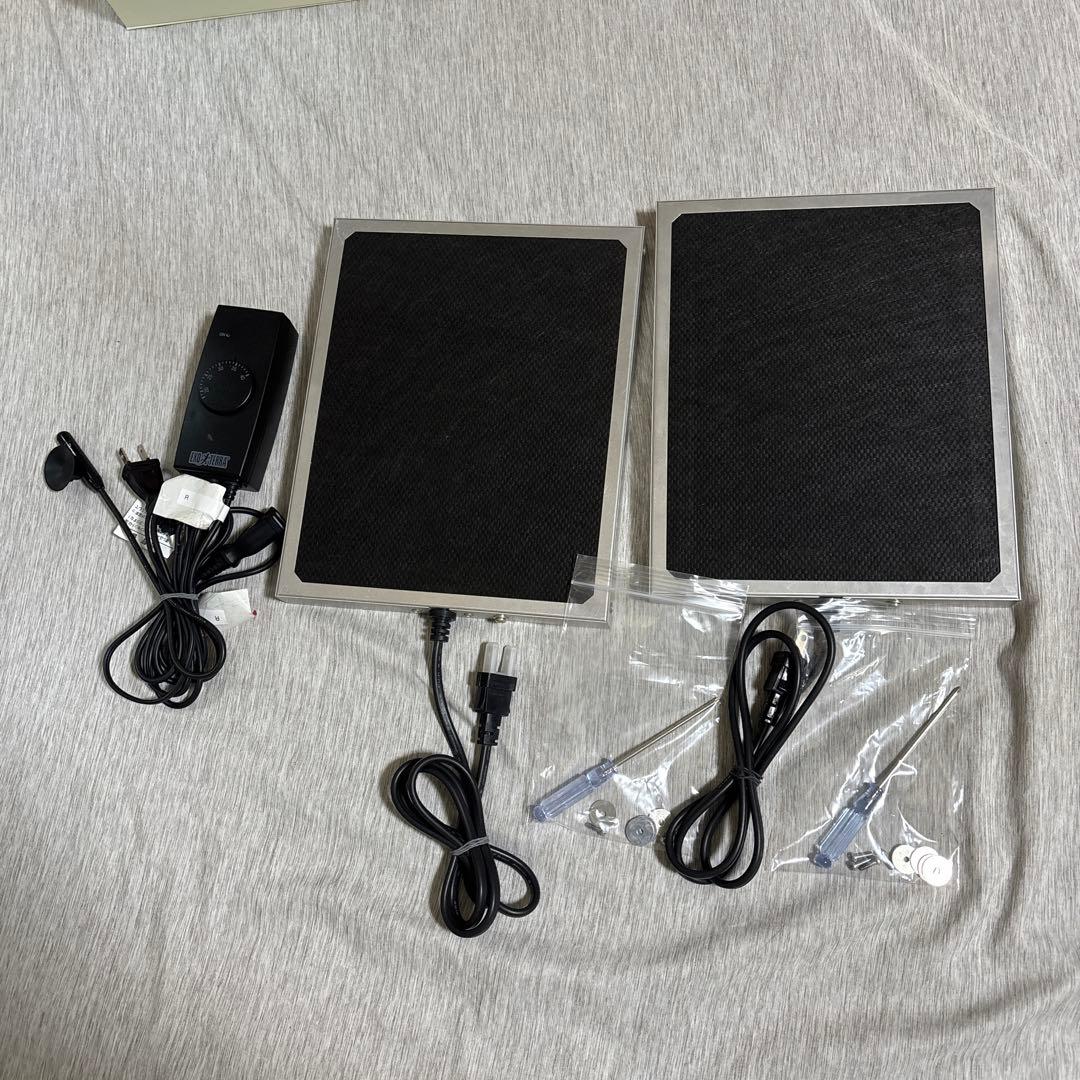 爬虫類用暖トツMサイズ2個、エキゾテラサーモ