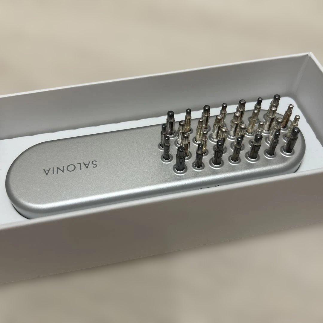 サロニア　EMS LIFT BRUSH