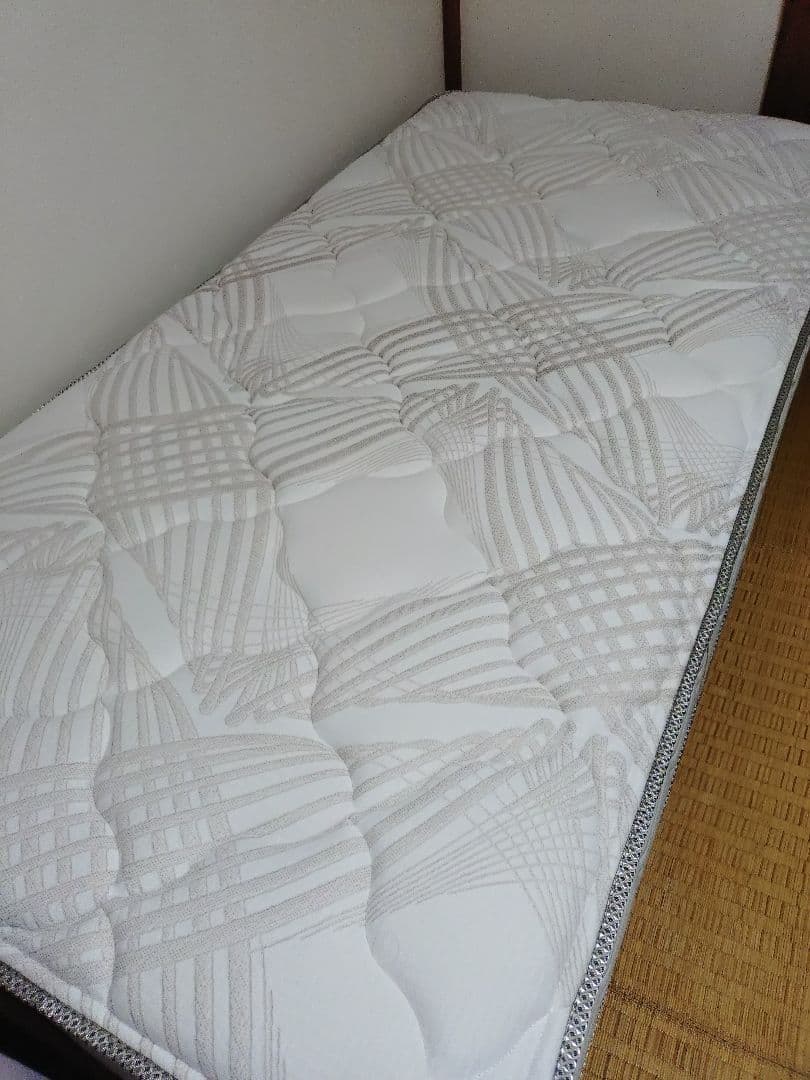 シモンズマットレス60周年記念モデル　シングル