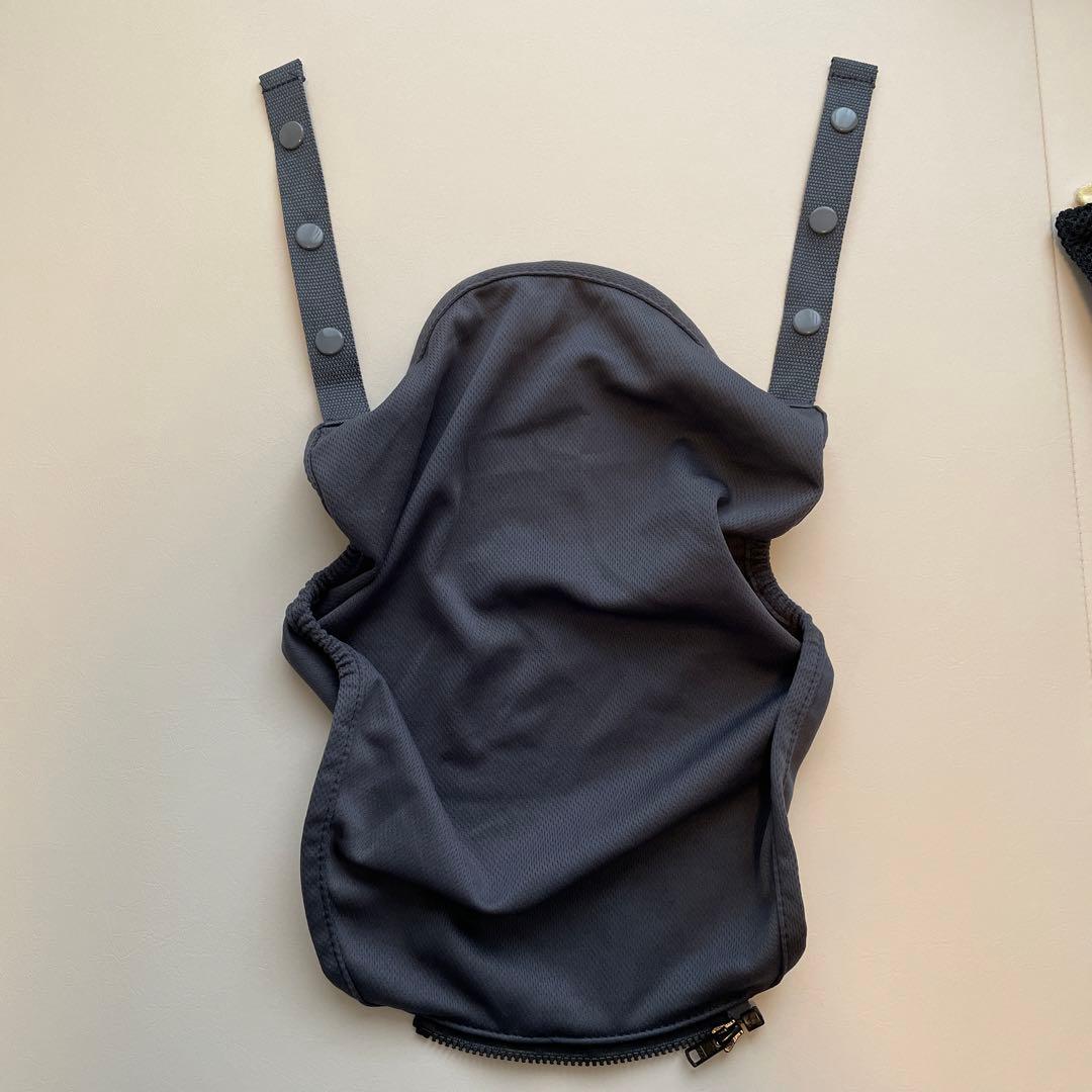 アップリカ ラクリス ベージュ 抱っこ紐　ダークグレー