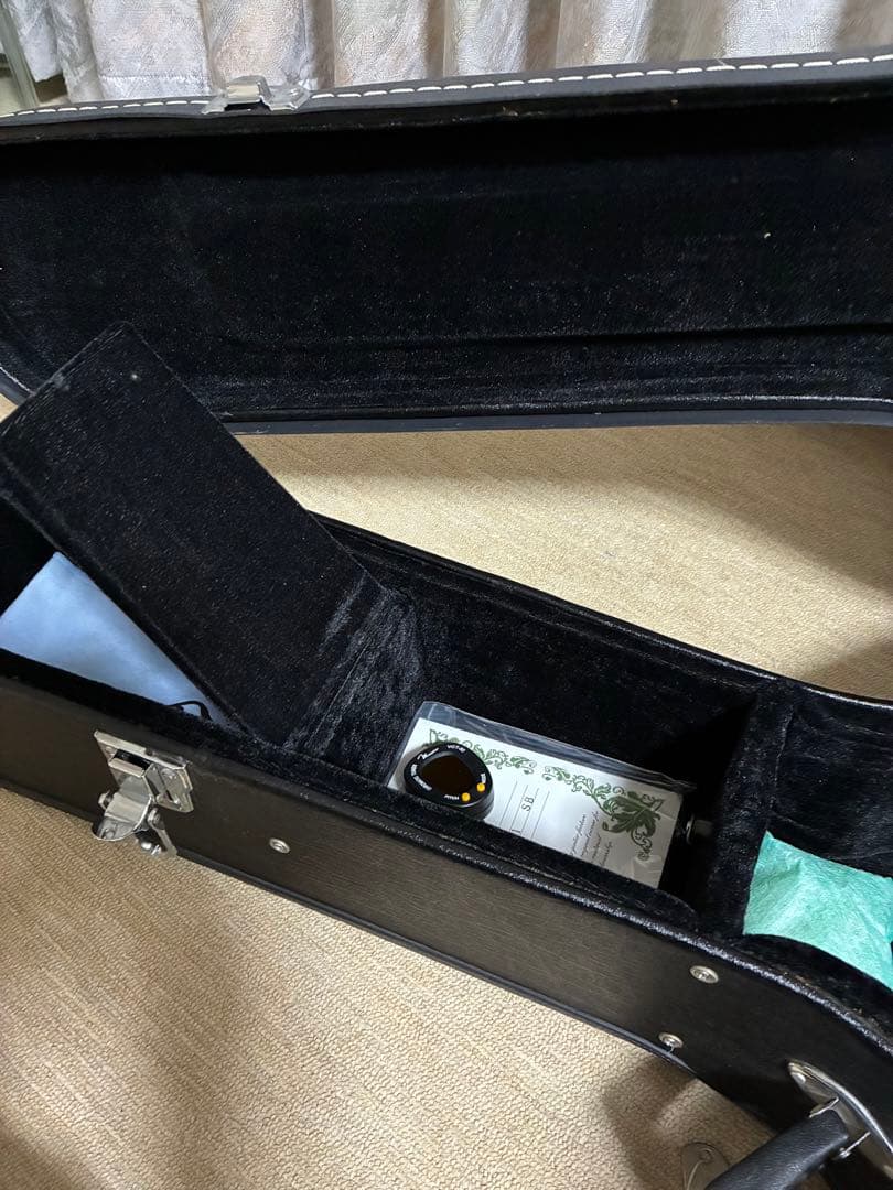 RIDER RJアコースティックギター ハードケース・クロマチックチューナー付き