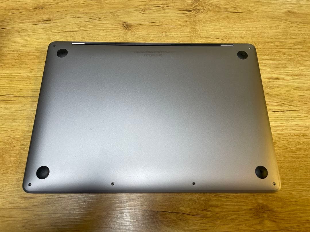 MacBook Pro 箱付き新バッテリー交換済み8GB 256GB