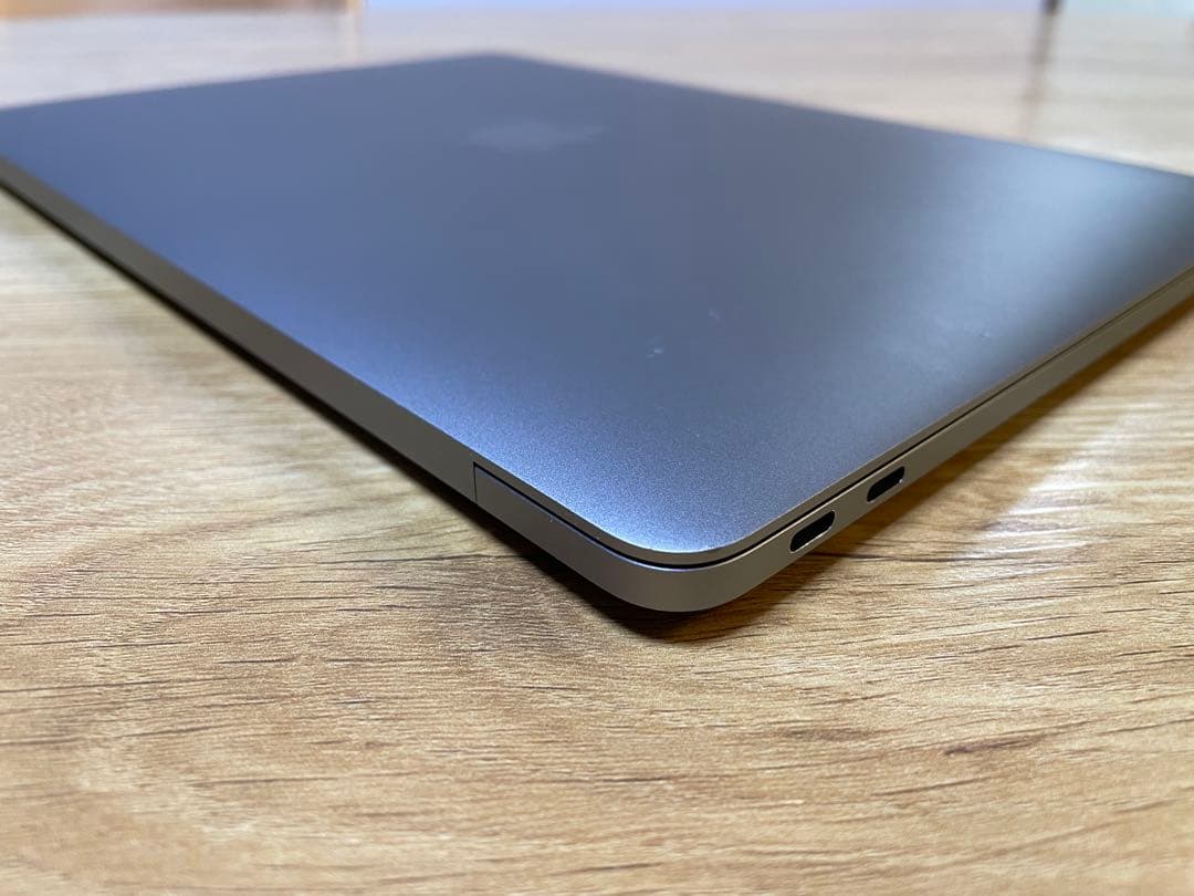 MacBook Pro 箱付き新バッテリー交換済み8GB 256GB