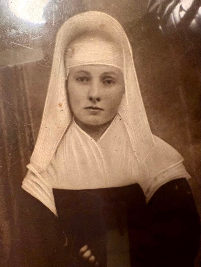 希少　フランス　アンティーク　修道女　ブロカン　プレート　写真　フォト　キリスト