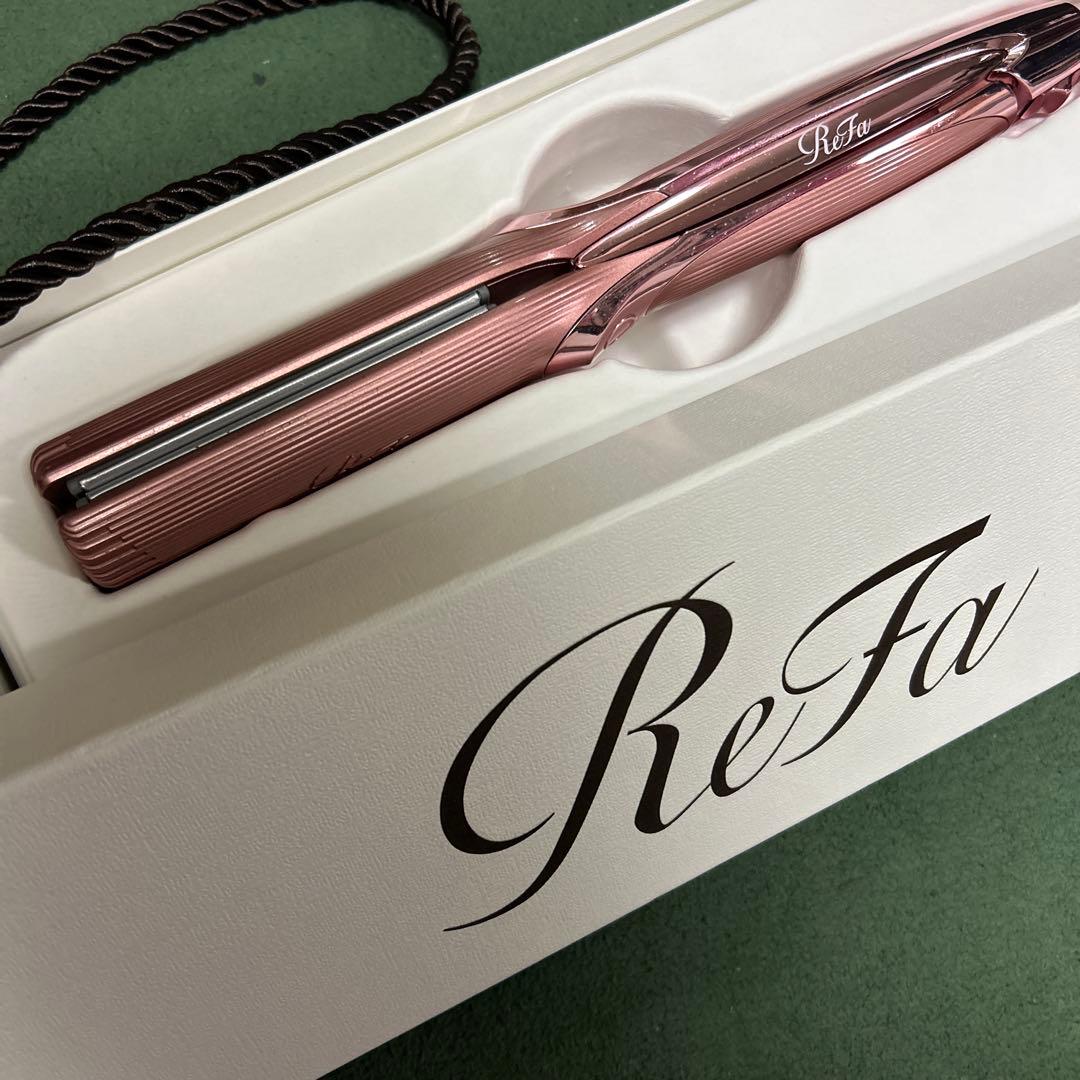 リファ　ストレートアイロン　プロ　ピンク