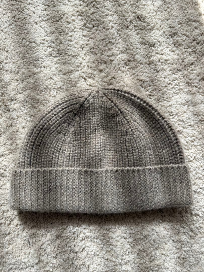 【美品】CELINE セリーヌ ニット帽 ビーニー ロゴ 正規品