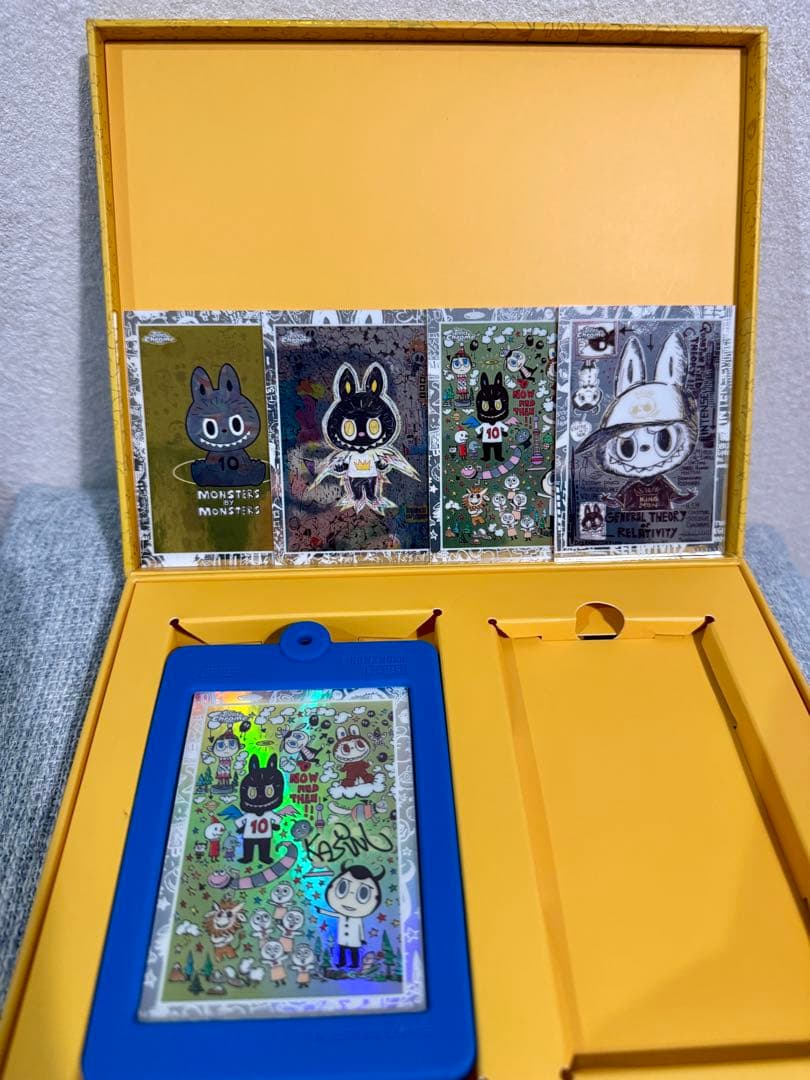 け*ん様 topps Labubu chrome TM01 箔サイン