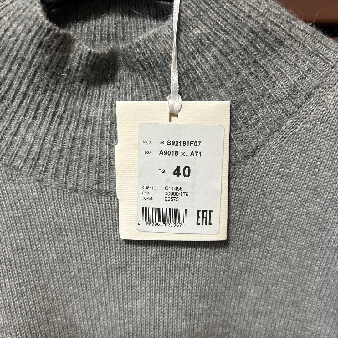 ペゼリコ　グレーハイネックニットワンピース　40