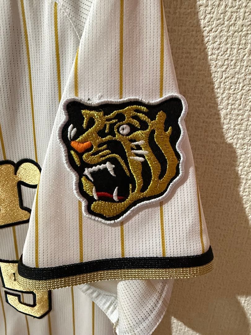 阪神タイガース 近本光司 2023年チャンピオンレプリカユニフォーム Sサイズ