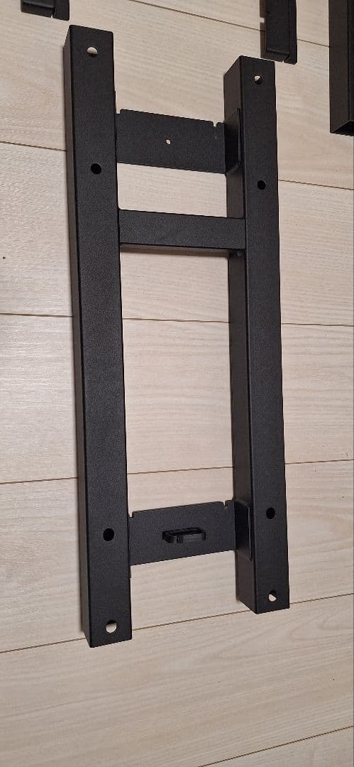 WALL V2E テレビスタンド ロータイプ 32~60インチ EQUALS