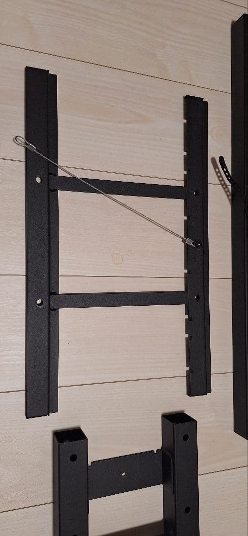 WALL V2E テレビスタンド ロータイプ 32~60インチ EQUALS