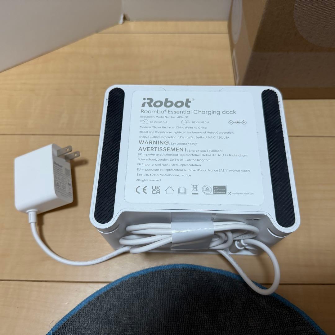 ルンバ コンボ エッセンシャル　掃除機＆床拭き ホワイト Y011260