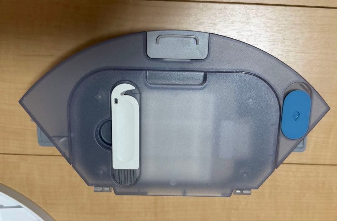 ルンバ コンボ エッセンシャル　掃除機＆床拭き ホワイト Y011260