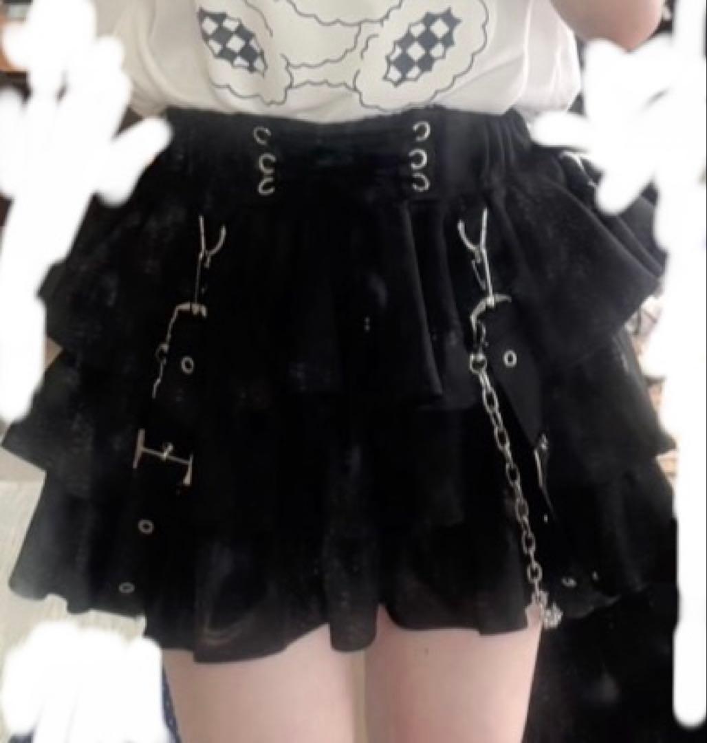 TRAVAS TOKYO/トラバス トーキョー』サスペンダー付きフリルスカート