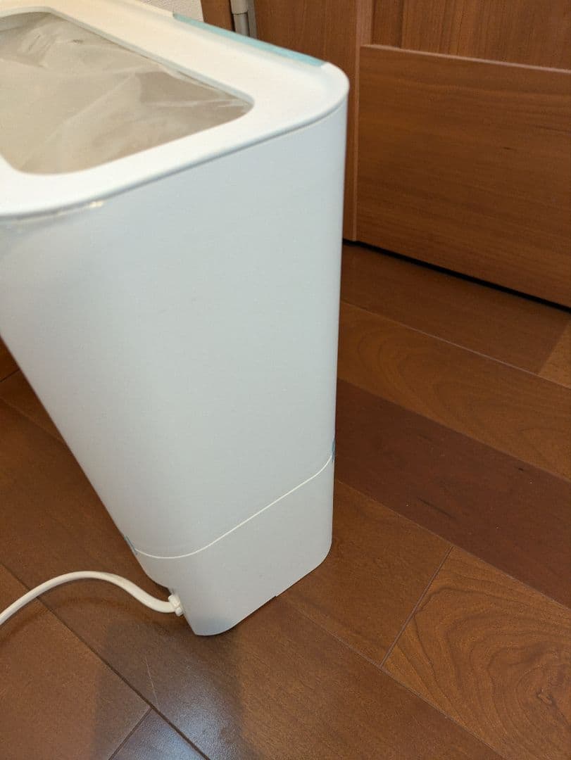 BRUNO ゴミ箱型フローリングクリーナー 電気チリトリ ホワイト 新品未使用品