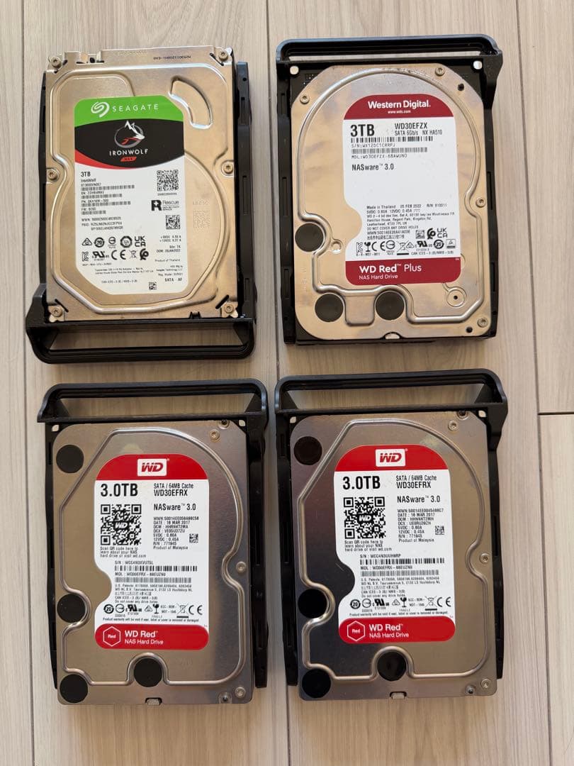 Synology DS916+ NAS 本体