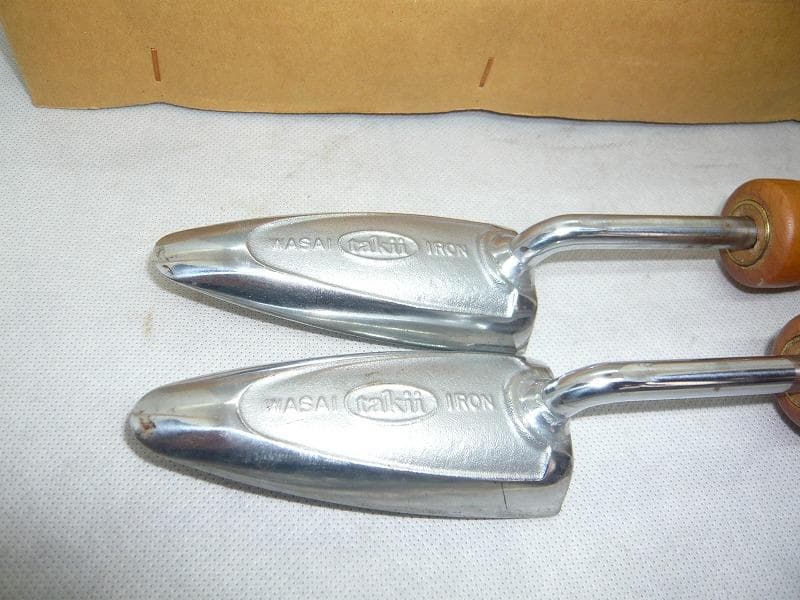 新品完全未使用　 タキイ和裁電化鏝 ランプ付き 和裁コテ　タキイ製　鏝２本付