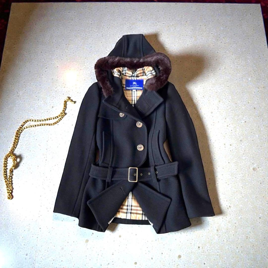 可愛い バーバリーブルーレーベル　コート　ウール　ファー　ベルト　フード　Ｌ