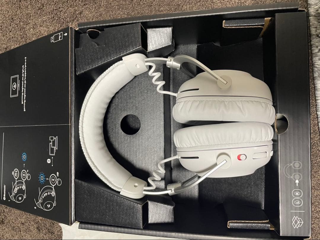 ロジクールゲーミングヘッドホン