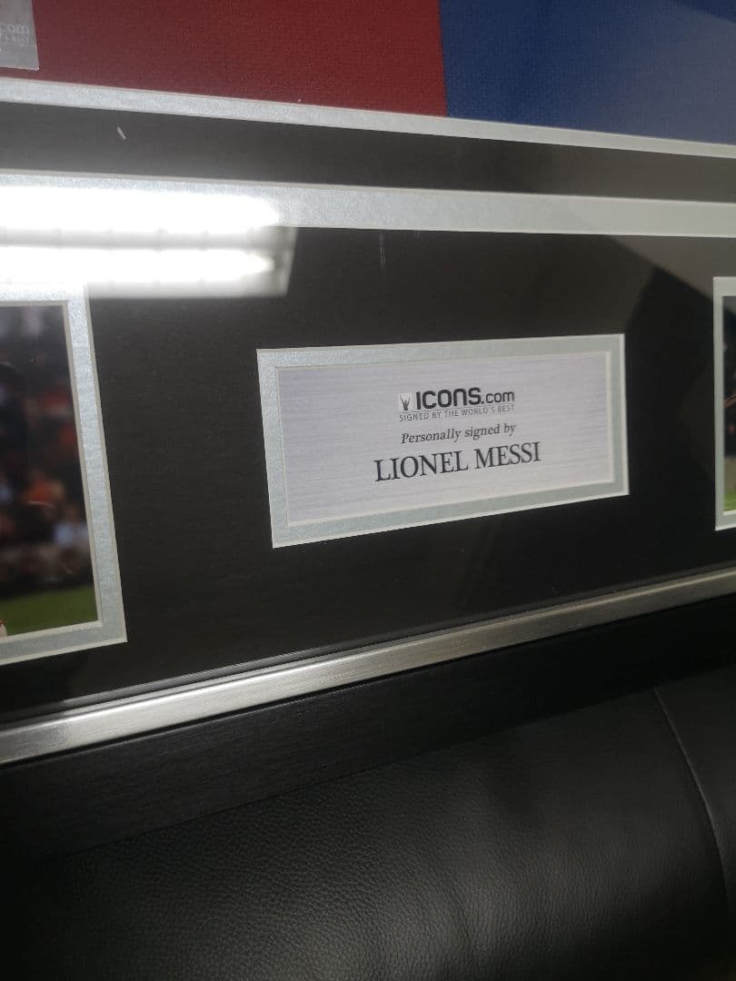 ICONSリオネル メッシ サインユニフォーム バルセロナ0607額付き