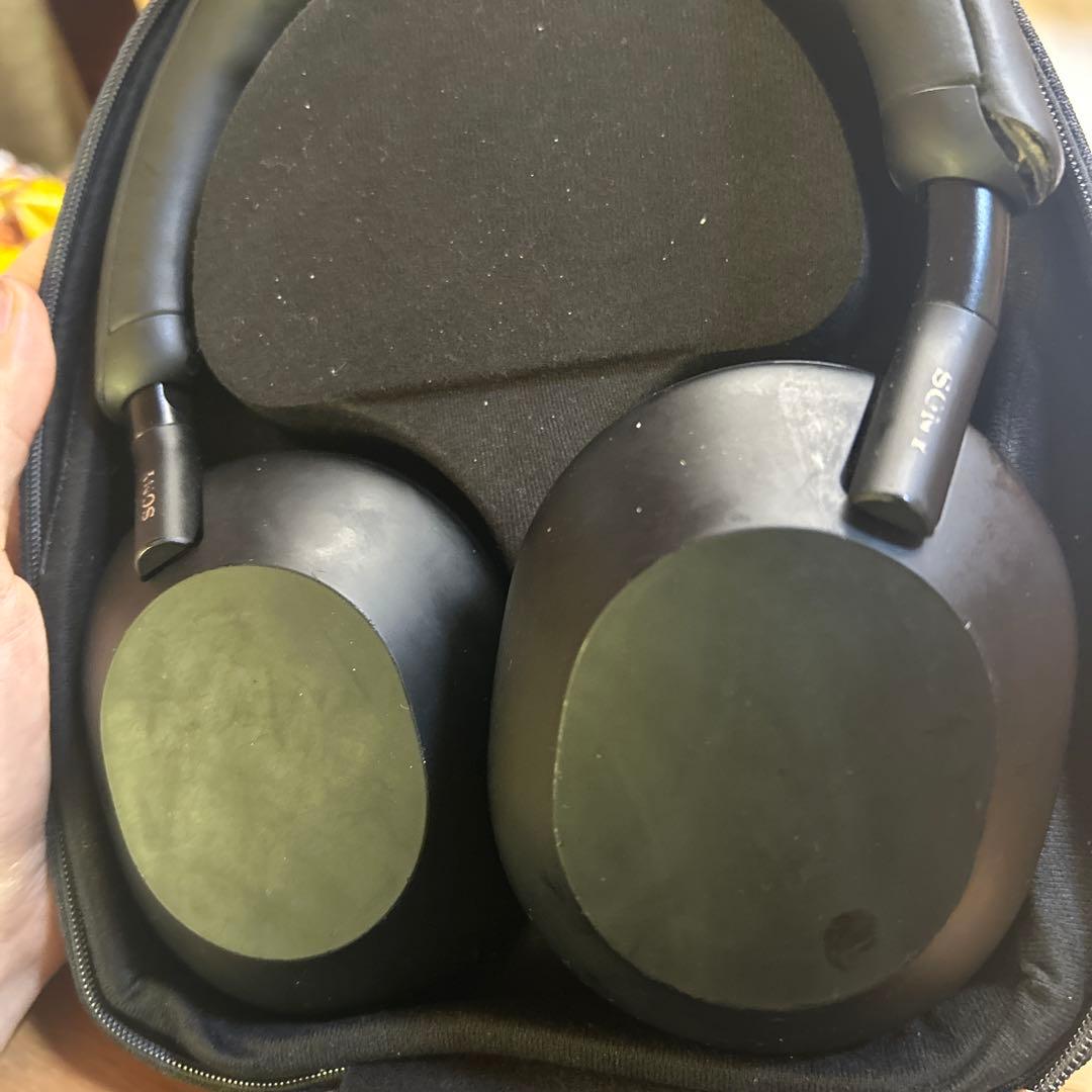 SONY WH-1000XM5 ブラック キャリングケース付き