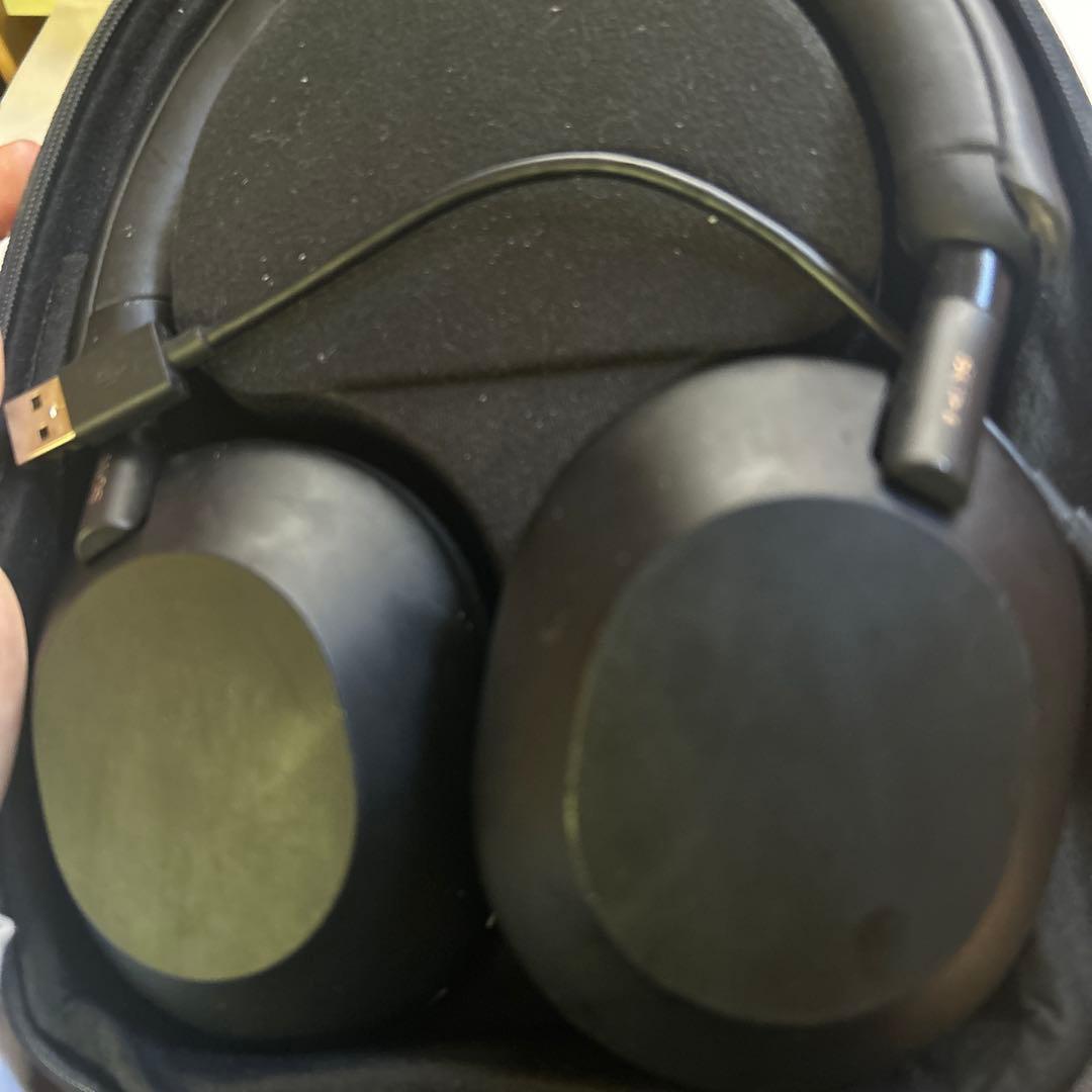 SONY WH-1000XM5 ブラック キャリングケース付き