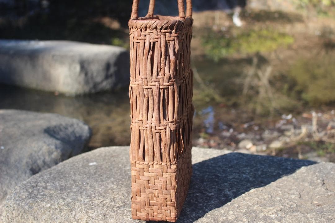 山葡萄 籠 かごバッグ コンパクト 巾着 手作り 物 籠バッグ