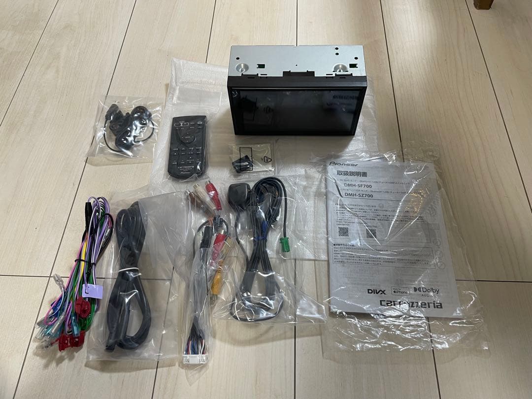 パイオニア カロッツェリア DMH-SZ700 ディスプレイオーディオ　美品