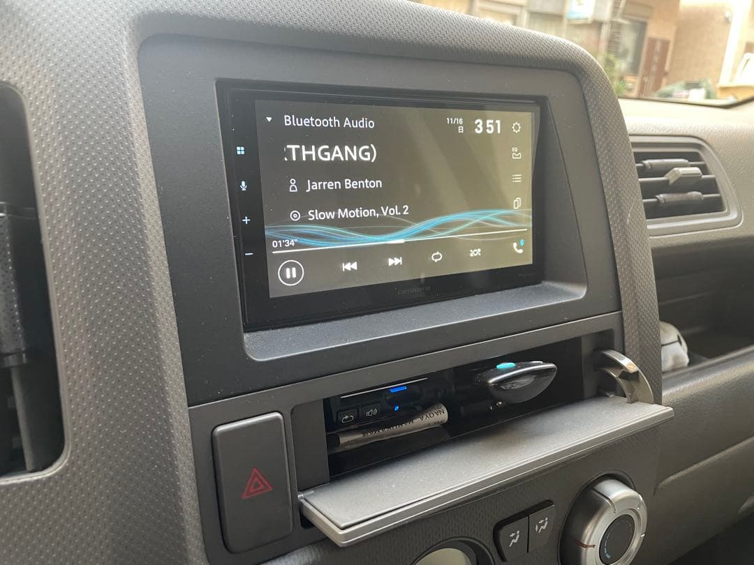 パイオニア カロッツェリア DMH-SZ700 ディスプレイオーディオ　美品