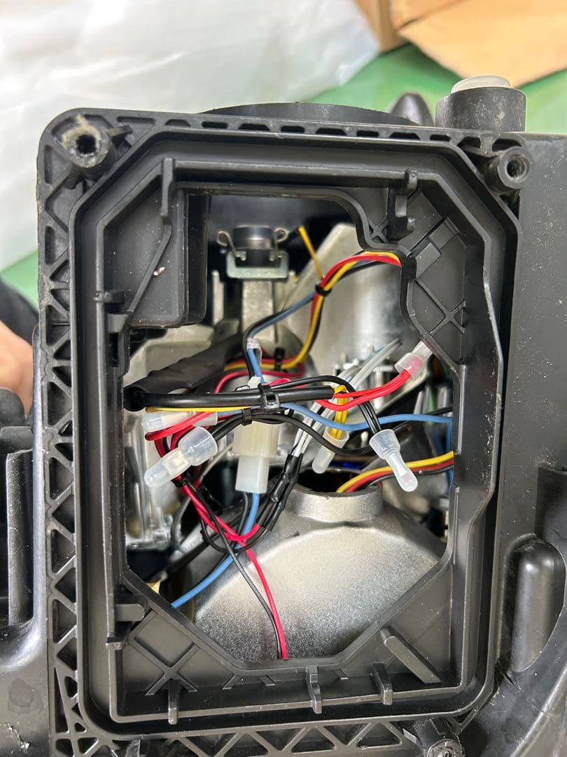 ハリアー30 DEPOヘッドライト　イカリング