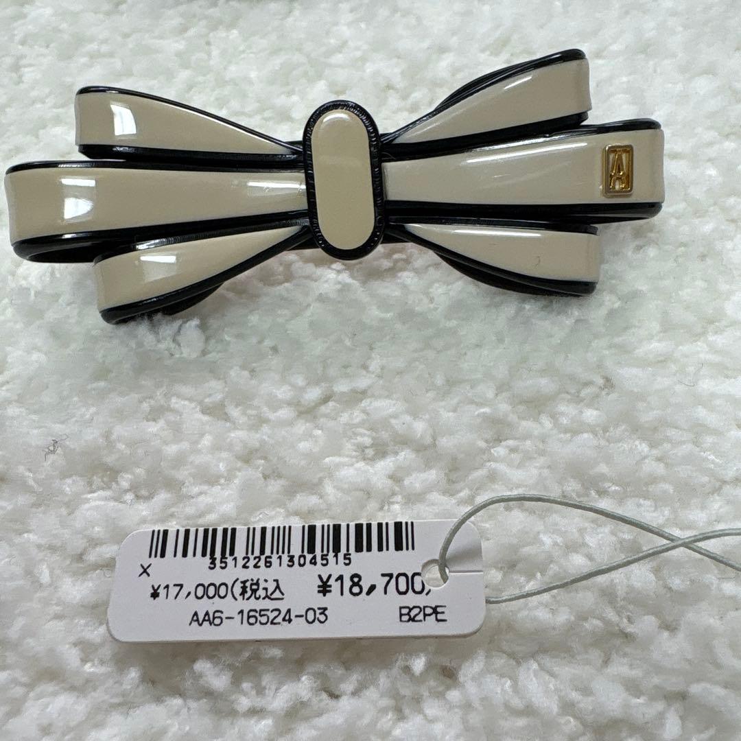 ALEXANDRE DE PARIS 美品　　　　リボン型ヘアバレッタ