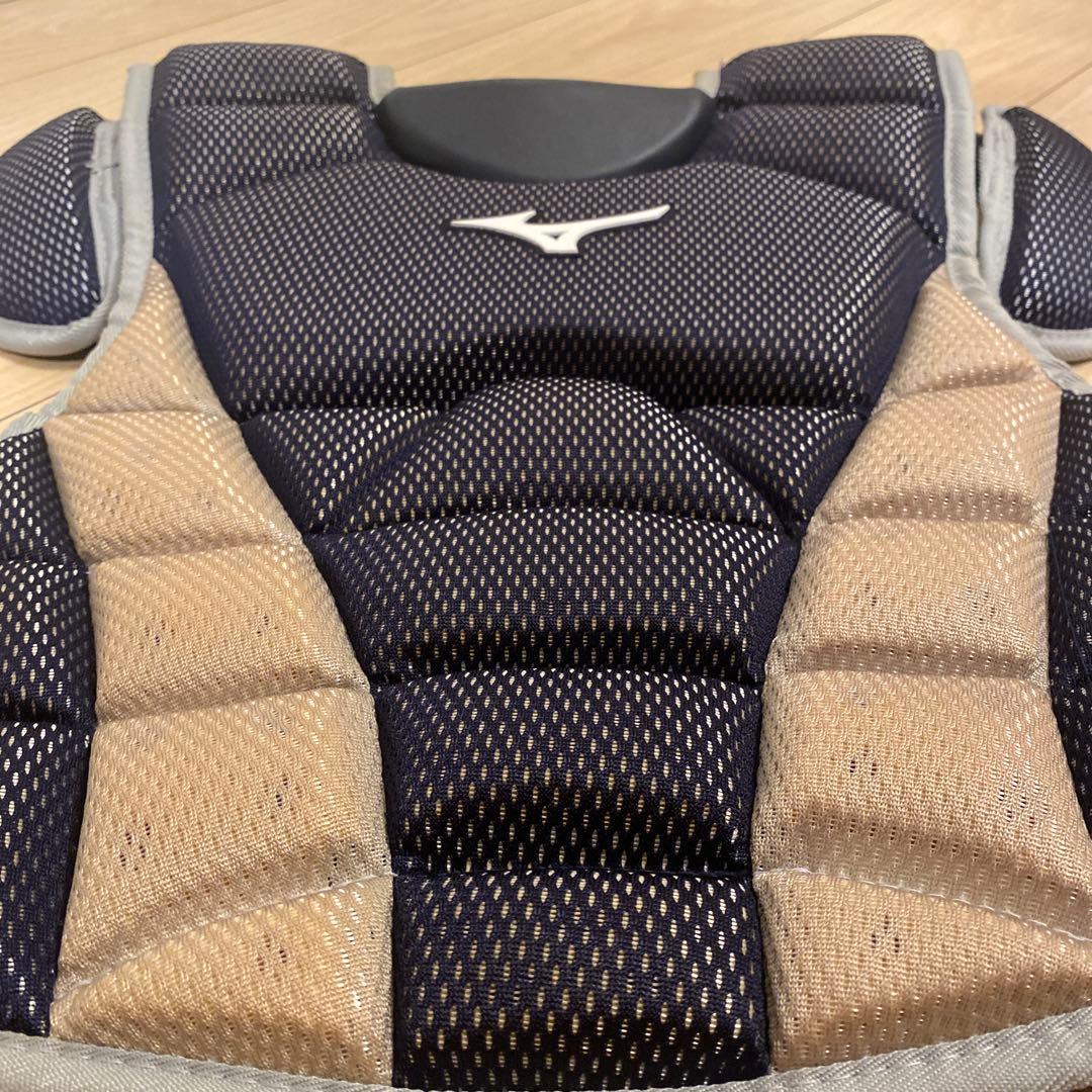 福岡love様☆ミズノキャッチャープロテクター軟式 キャッチャー防具