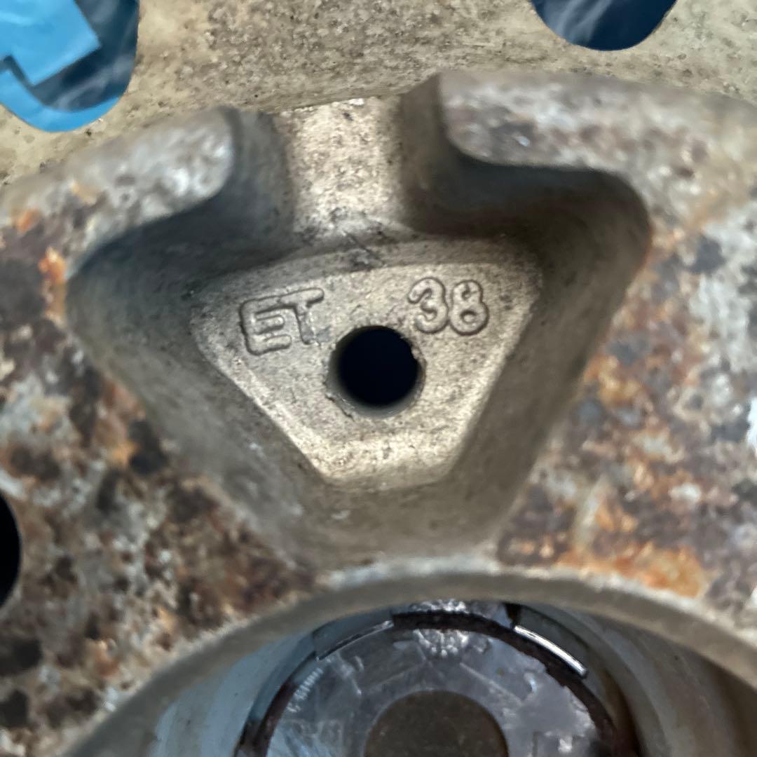 送料込　215/70R16 ブリヂストンDM-V3 スタッドレス　４本　24年製