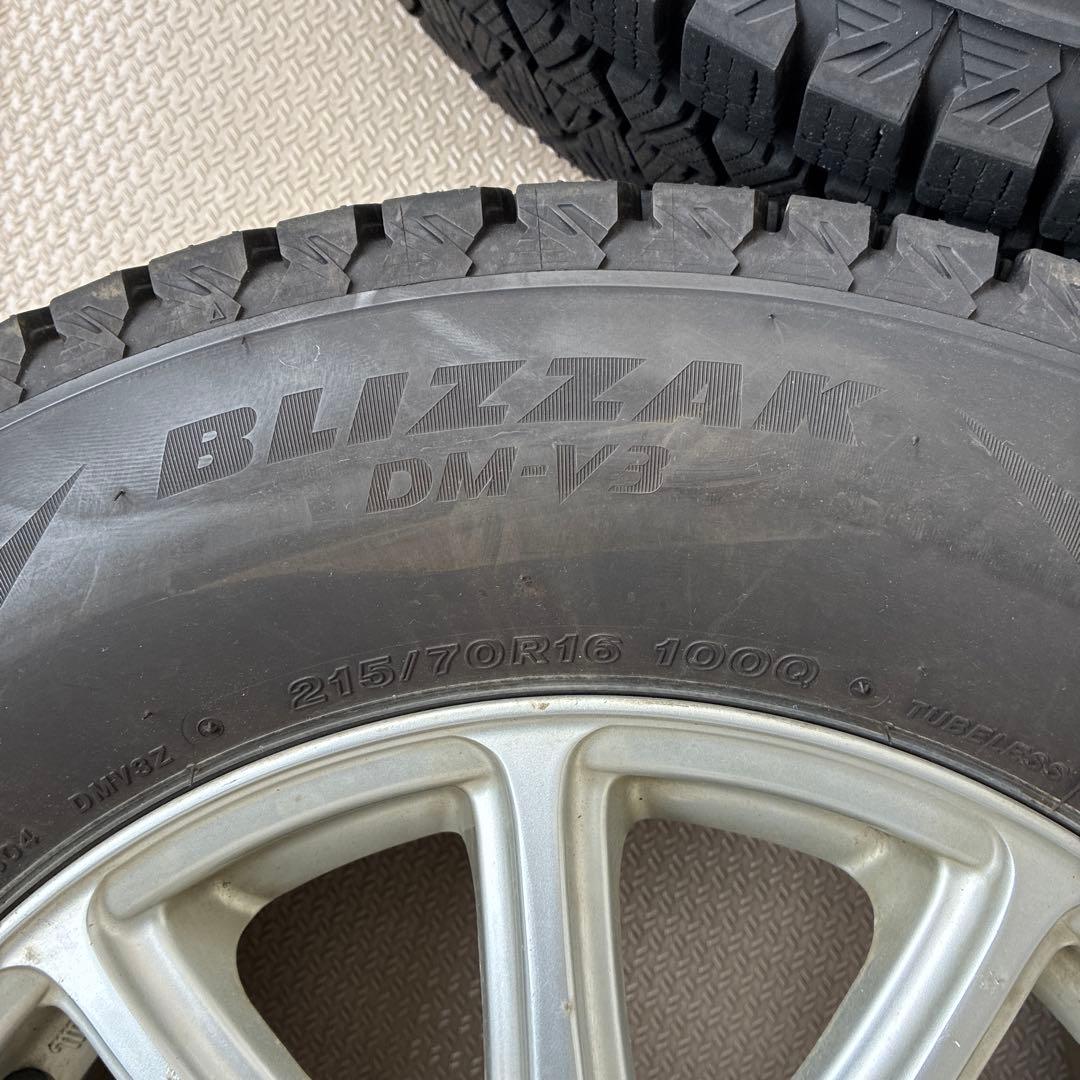 送料込　215/70R16 ブリヂストンDM-V3 スタッドレス　４本　24年製