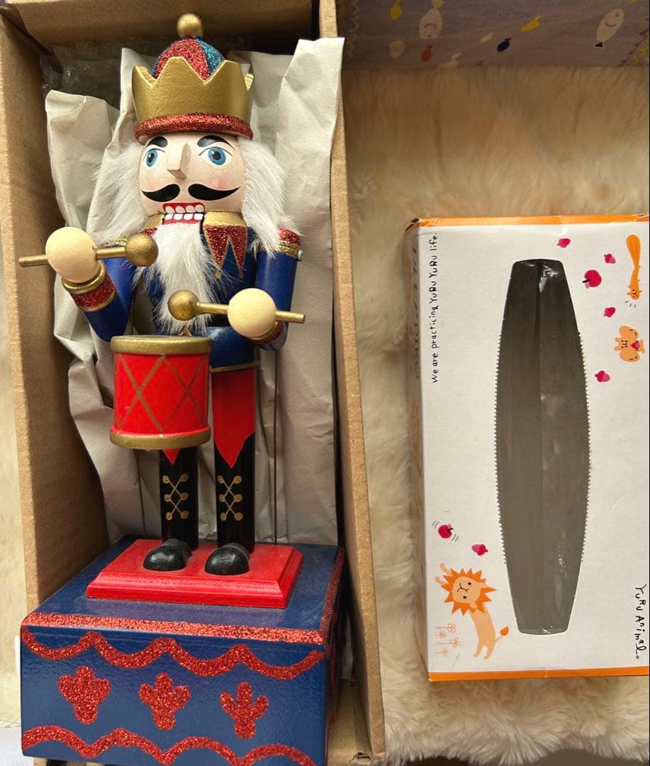 【美品】木製 くるみ割り人形 オルゴール