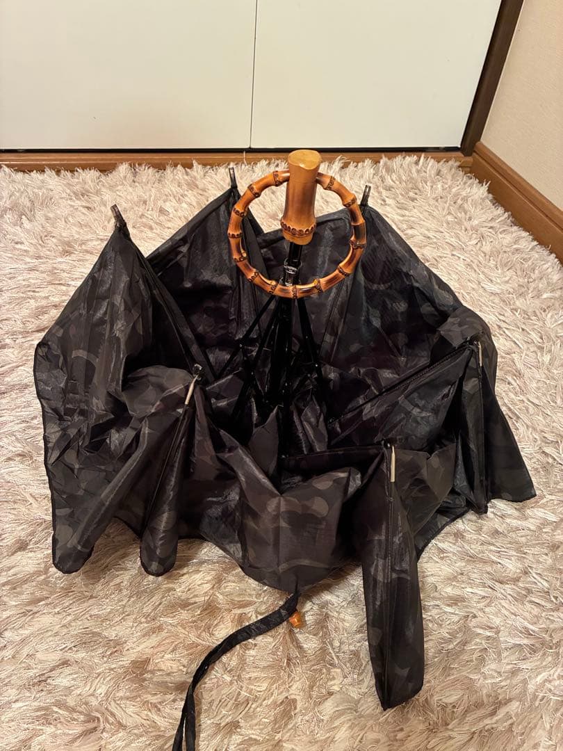 【値下げ】BonBonStore バンブーバングル折りたたみ傘ブラックフラワー