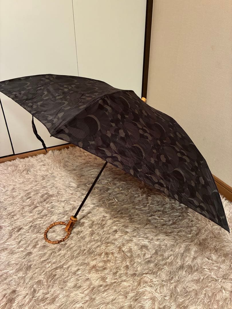 【値下げ】BonBonStore バンブーバングル折りたたみ傘ブラックフラワー