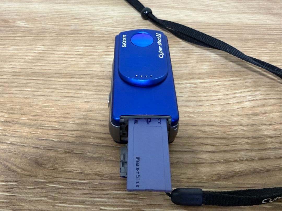 SONY Cyber-shot U DSC-U30 ブルー+メモリ付属