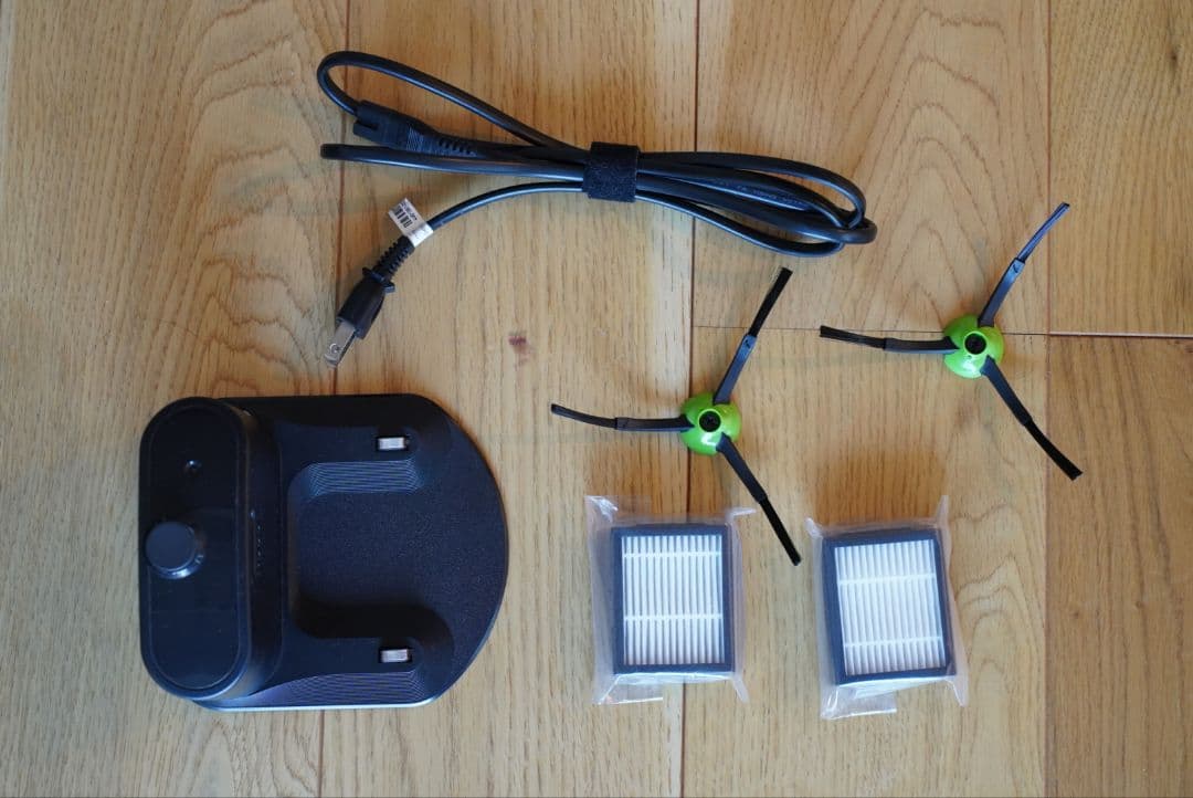 iRobot Roomba i7 ロボット掃除機本体 未使用消耗品付き