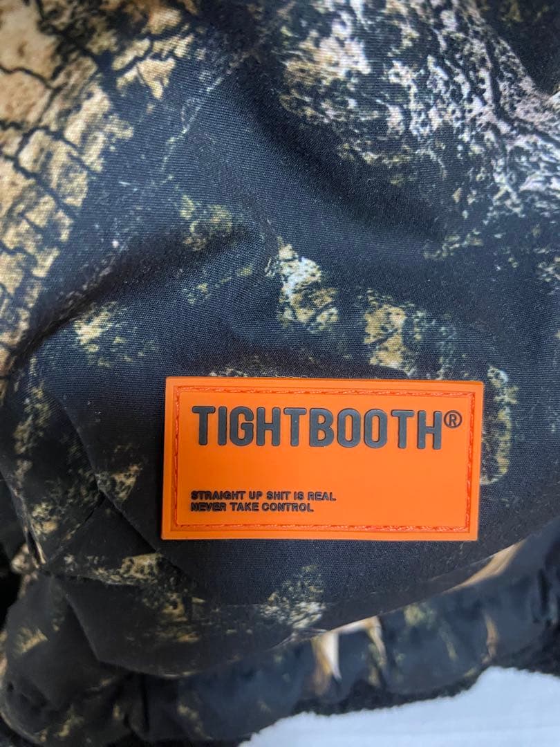 グ*ス様 TIGHTBOOTH BULLET CAMO REVERSIBLE V