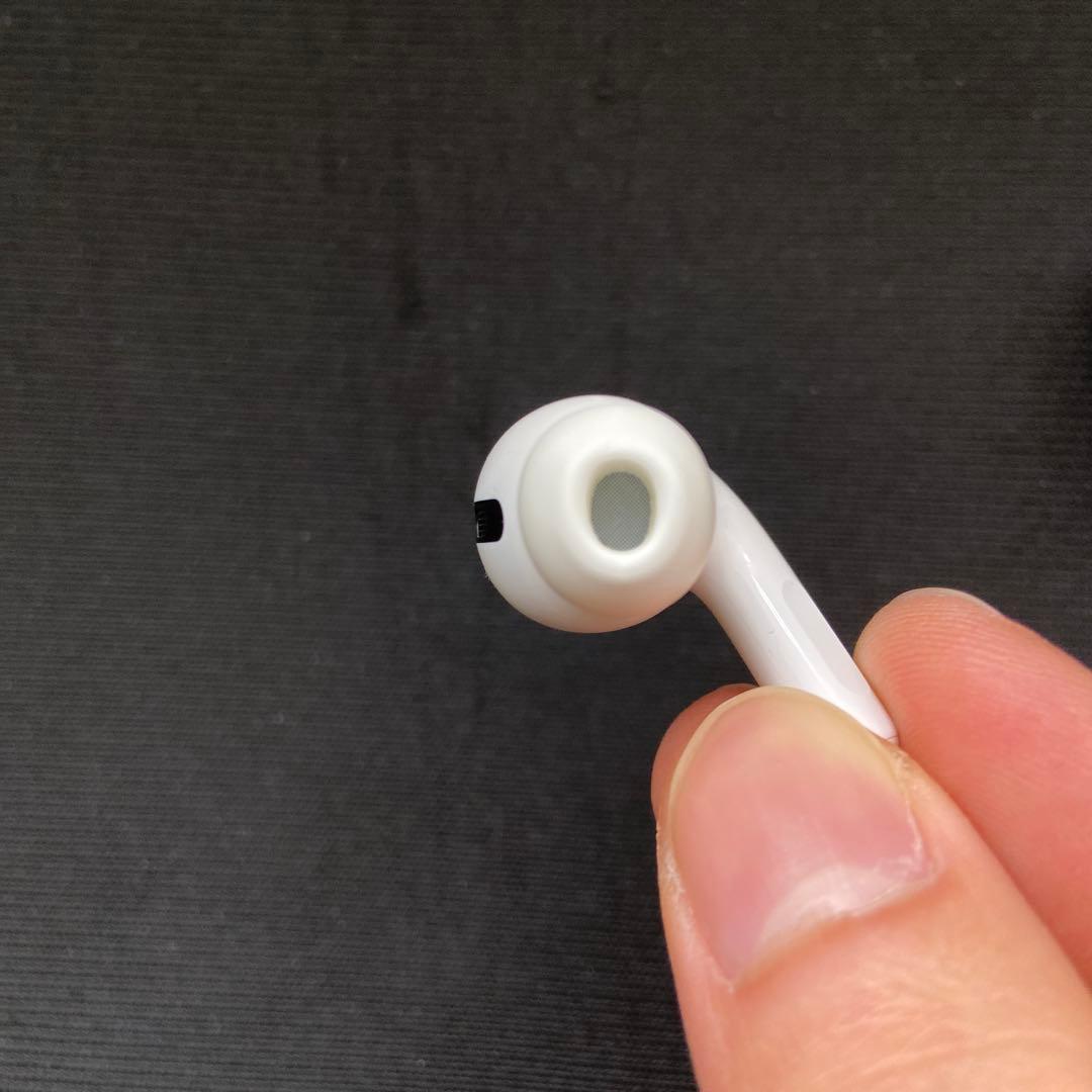 AirPods Pro 2 箱・イヤーピース有、右耳不調 詳細有