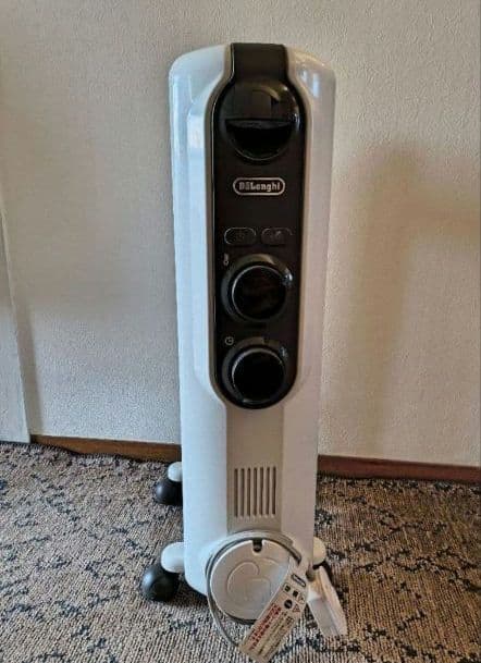 デロンギ エコモード搭載オイルヒーター RHJ35M0812-DGトップハンガー