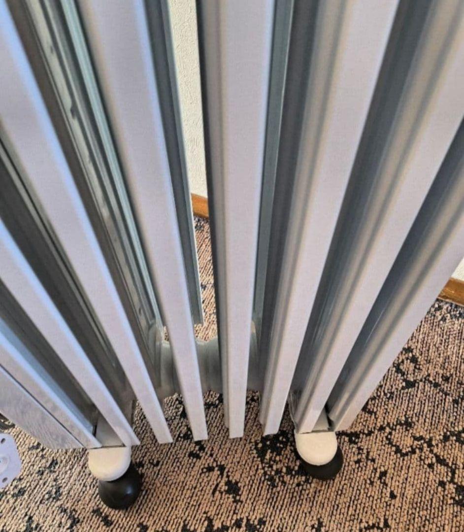 デロンギ エコモード搭載オイルヒーター RHJ35M0812-DGトップハンガー