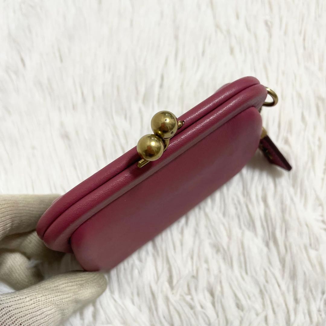 未使用級/コーチ　ケース　キスロック　がま口　ピンク　レザー　現行品