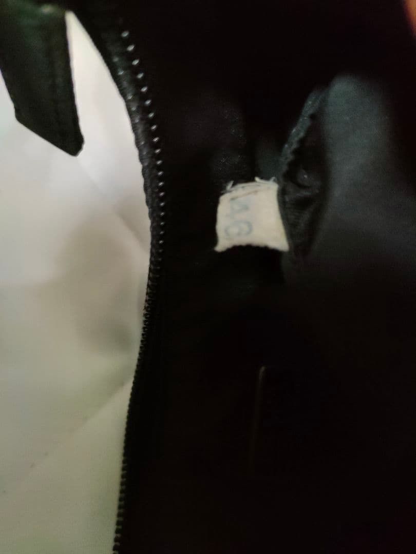 お値下げ依頼主　本日最終価格！　PRADA　ミニトートバッグ